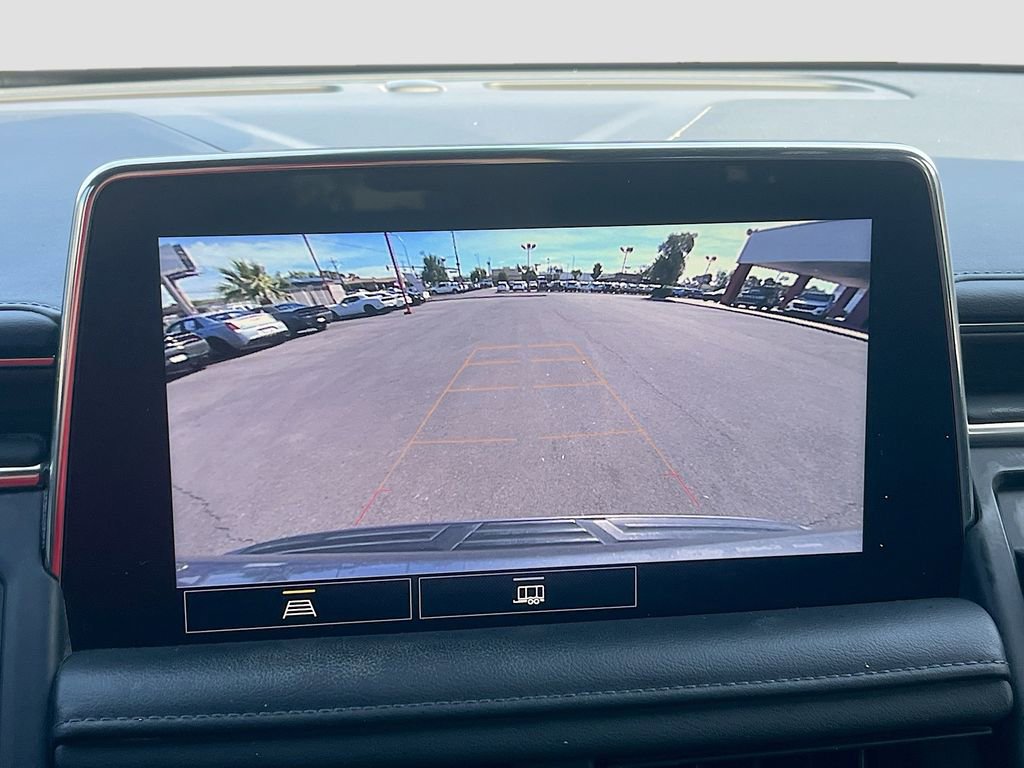 Used 2021 Chevrolet Suburban LT image 13