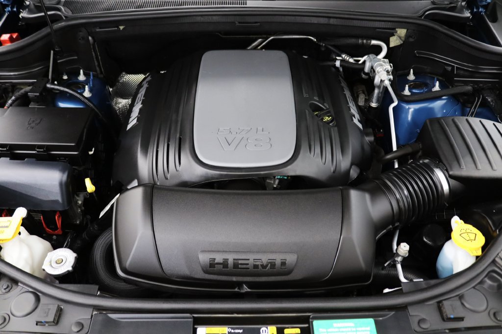 Used 2023 Dodge Durango R/T w/ Tow 'N Go Package AWD/4WD image 45