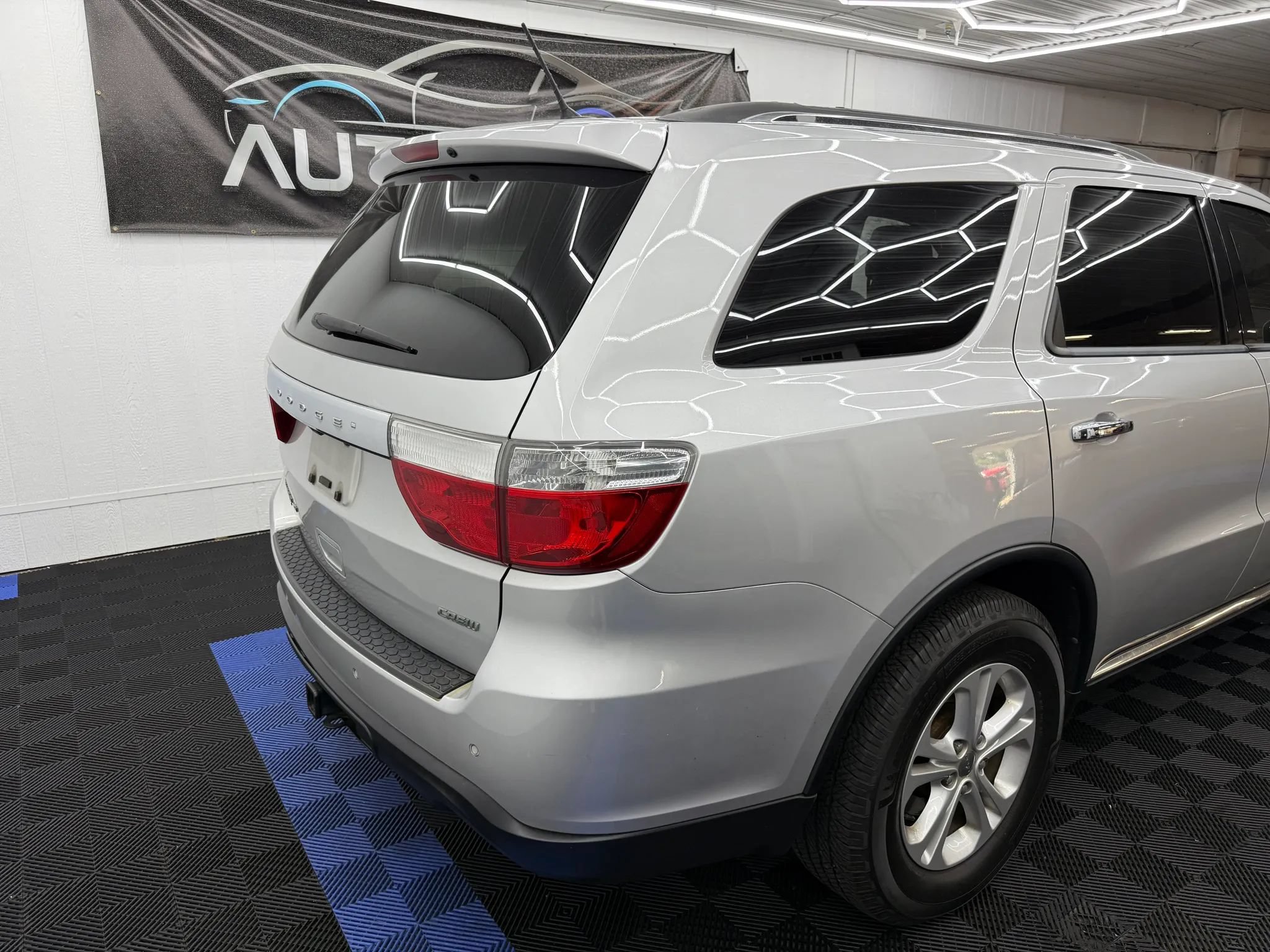 Used 2013 Dodge Durango Crew w/ Crew Convenience Group AWD/4WD image 3