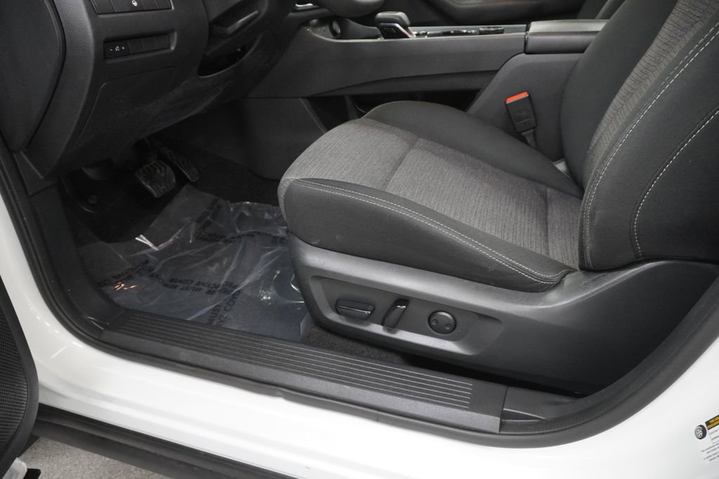 Used 2021 Nissan Rogue SV AWD/4WD image 40