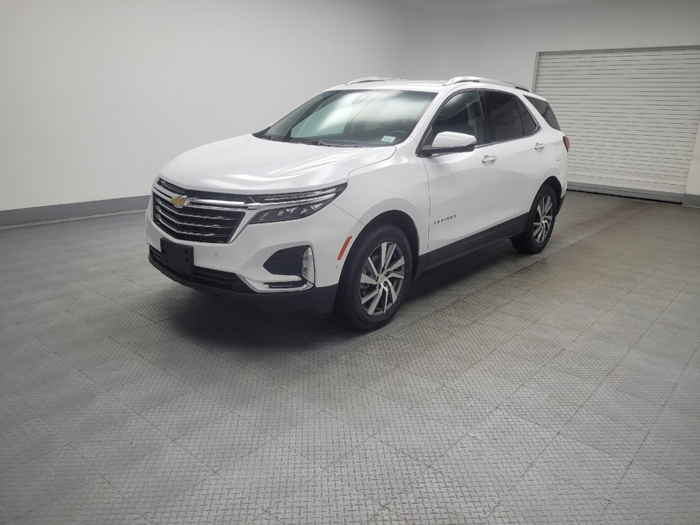 Used 2024 Chevrolet Equinox Premier AWD/4WD image 2