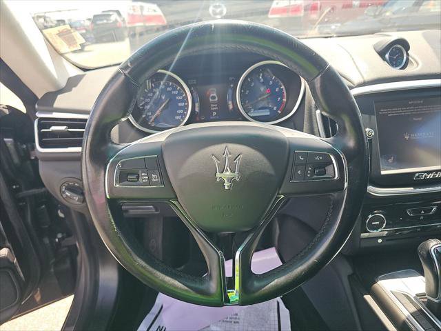 Used 2015 Maserati Ghibli RWD image 11