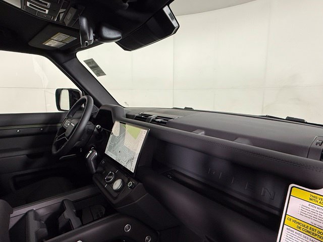 New 2026 Land Rover Defender 110 X-Dynamic SE AWD/4WD image 30