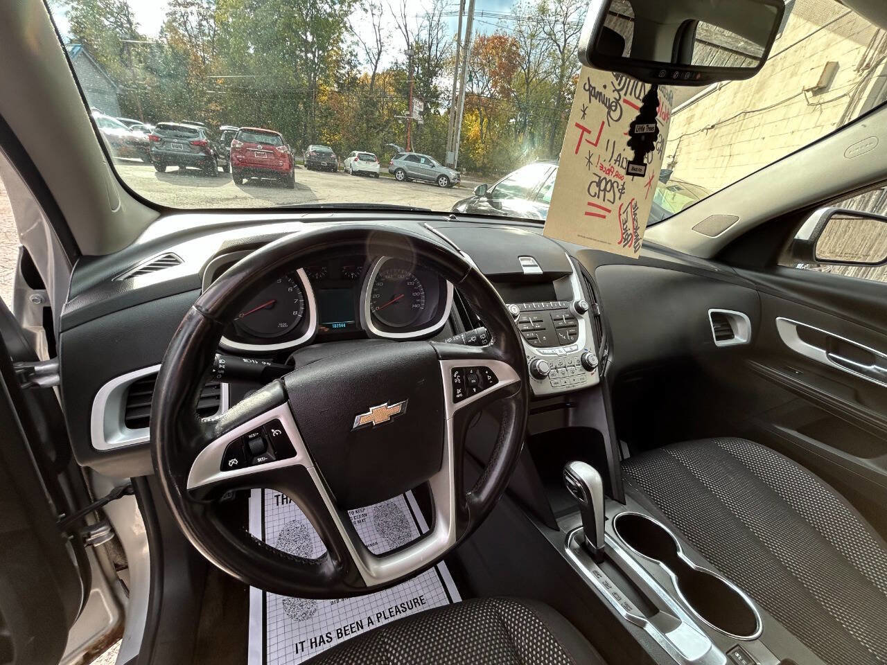 Used 2011 Chevrolet Equinox LT w/ Driver Convenience Package image 5