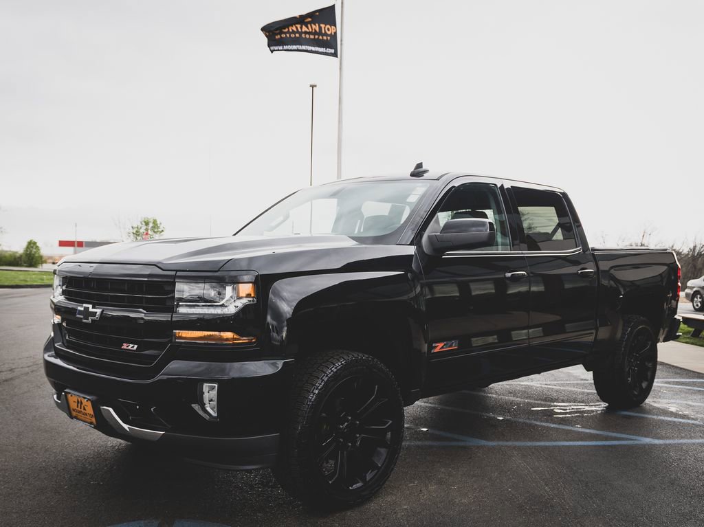 Used 2018 Chevrolet Silverado 1500 LT w/ All Star Edition image 7