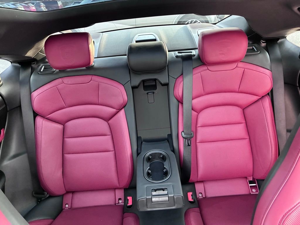 Used 2023 Porsche Taycan RWD image 17