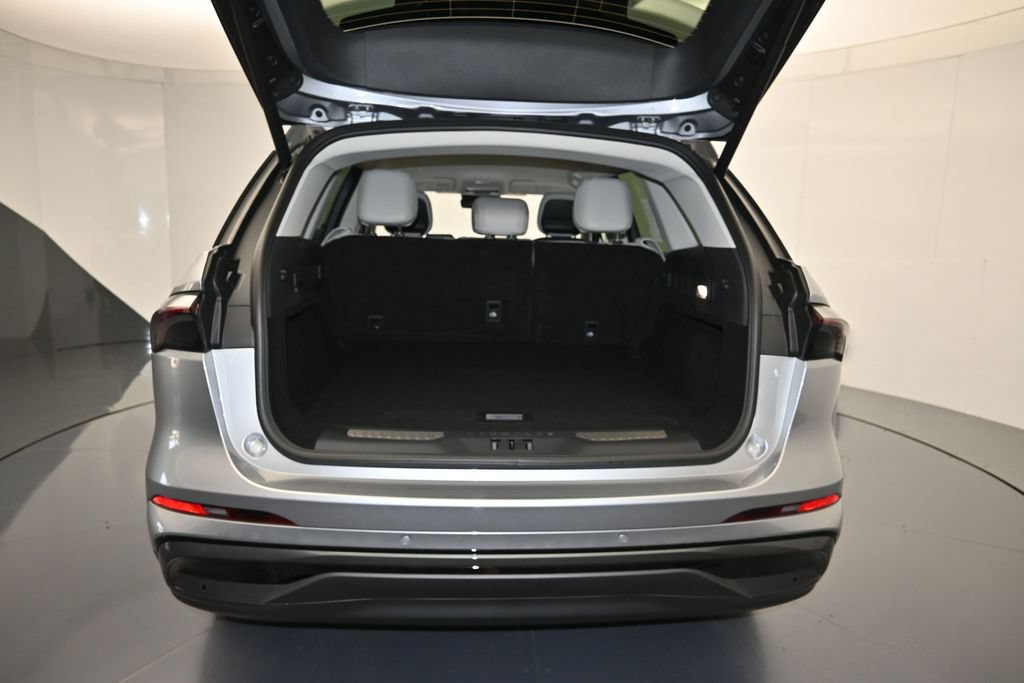 New 2026 Lincoln Nautilus Premier w/ Jet Appearance Package AWD/4WD image 24