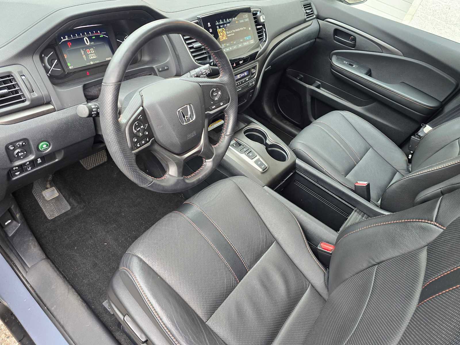 Used 2022 Honda Passport TrailSport image 24