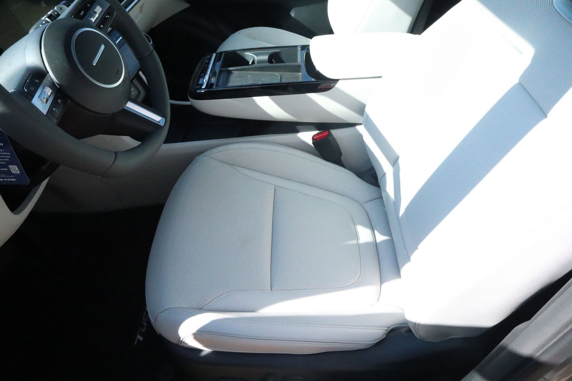 New 2026 Hyundai Tucson Limited w/ Tow & Go Package image 16