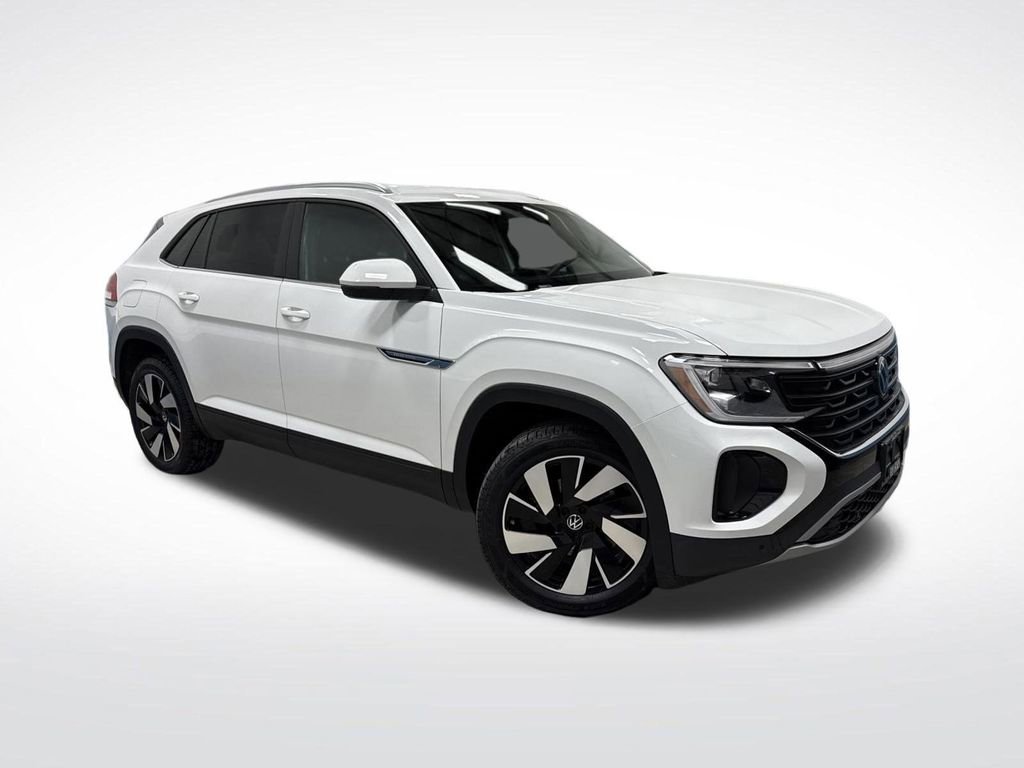 Used 2025 Volkswagen Atlas Cross Sport SE image 39
