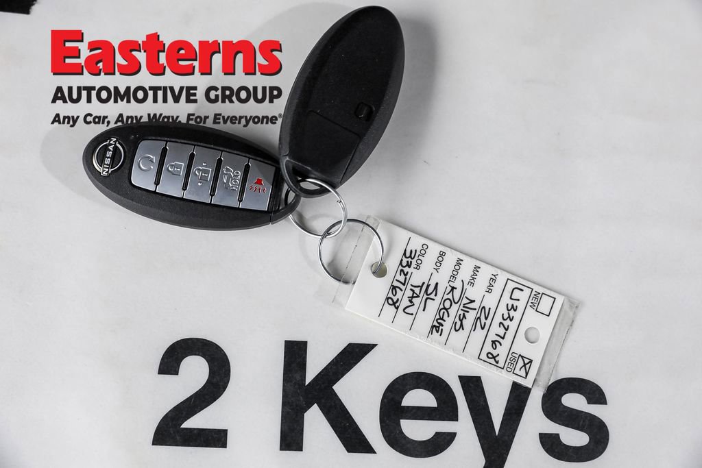 Used 2022 Nissan Rogue SL w/ SL Premium Package image 26