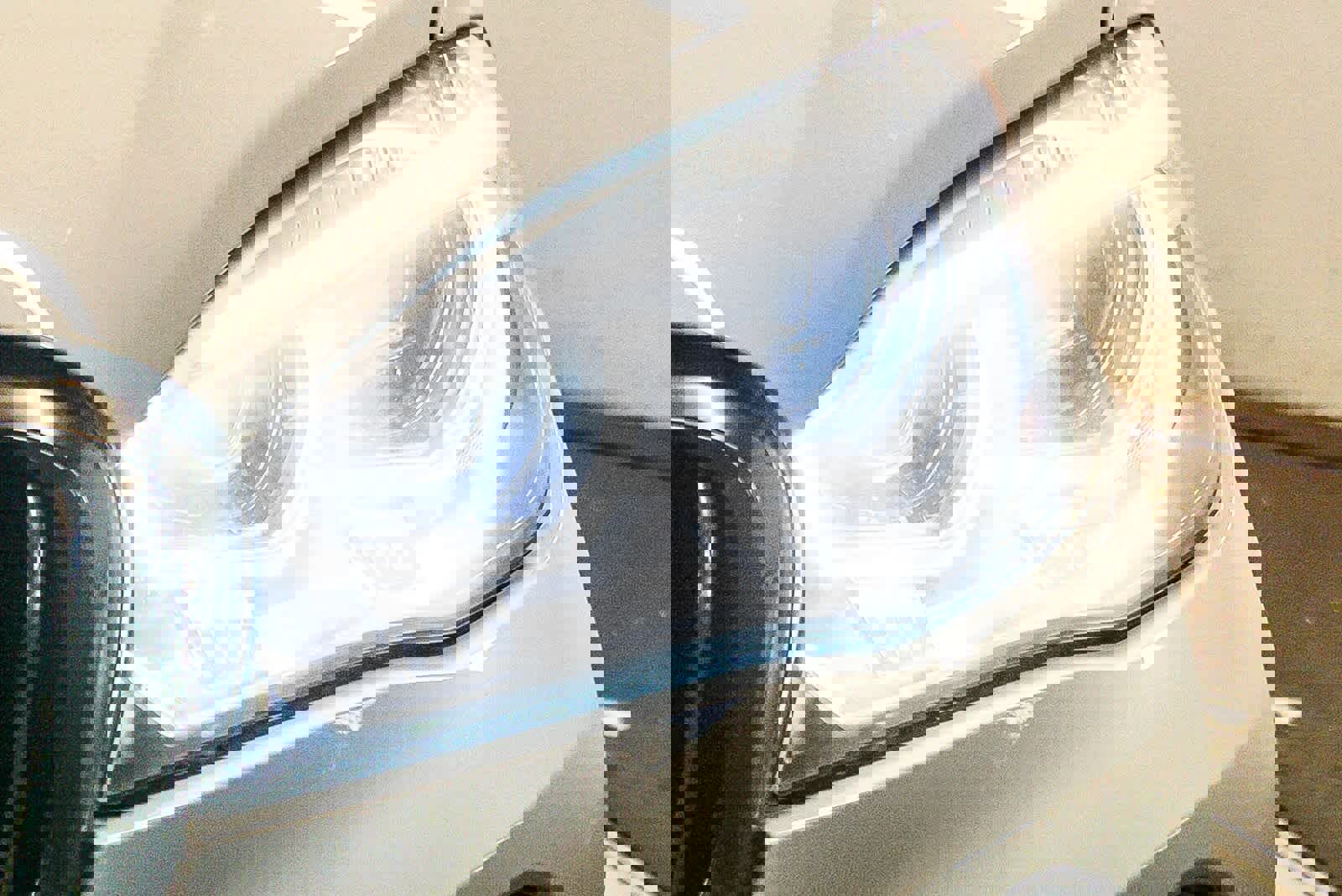 Used 2018 BMW X6 xDrive50i w/ Premium Package image 7