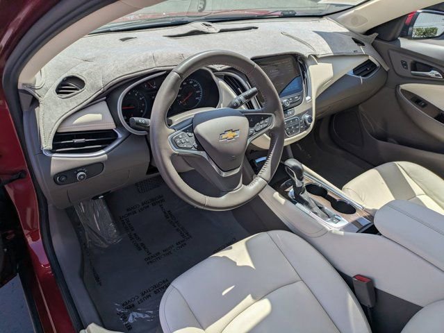 Used 2022 Chevrolet Malibu LT w/ Leather Package FWD image 12