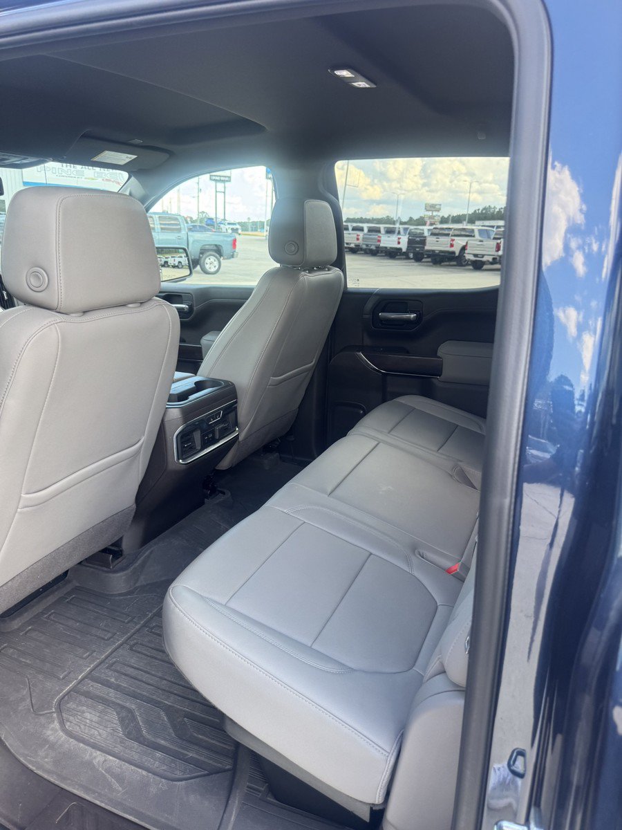 Used 2021 GMC Sierra 1500 SLT w/ SLT Premium Package RWD image 10
