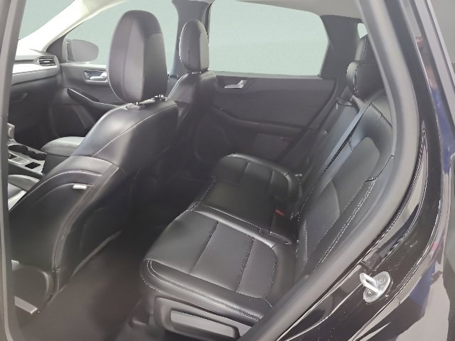 Used 2023 Ford Escape Platinum AWD/4WD image 19
