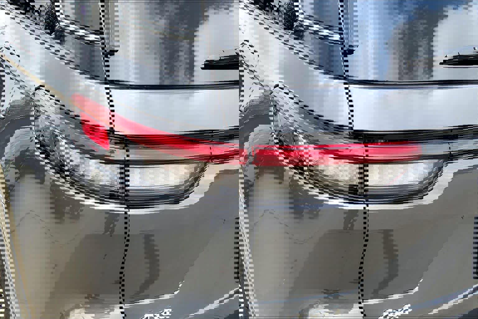 Used 2025 Jeep Grand Cherokee Summit image 28