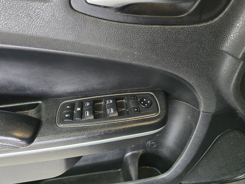 Used 2021 Chrysler 300 S RWD image 14