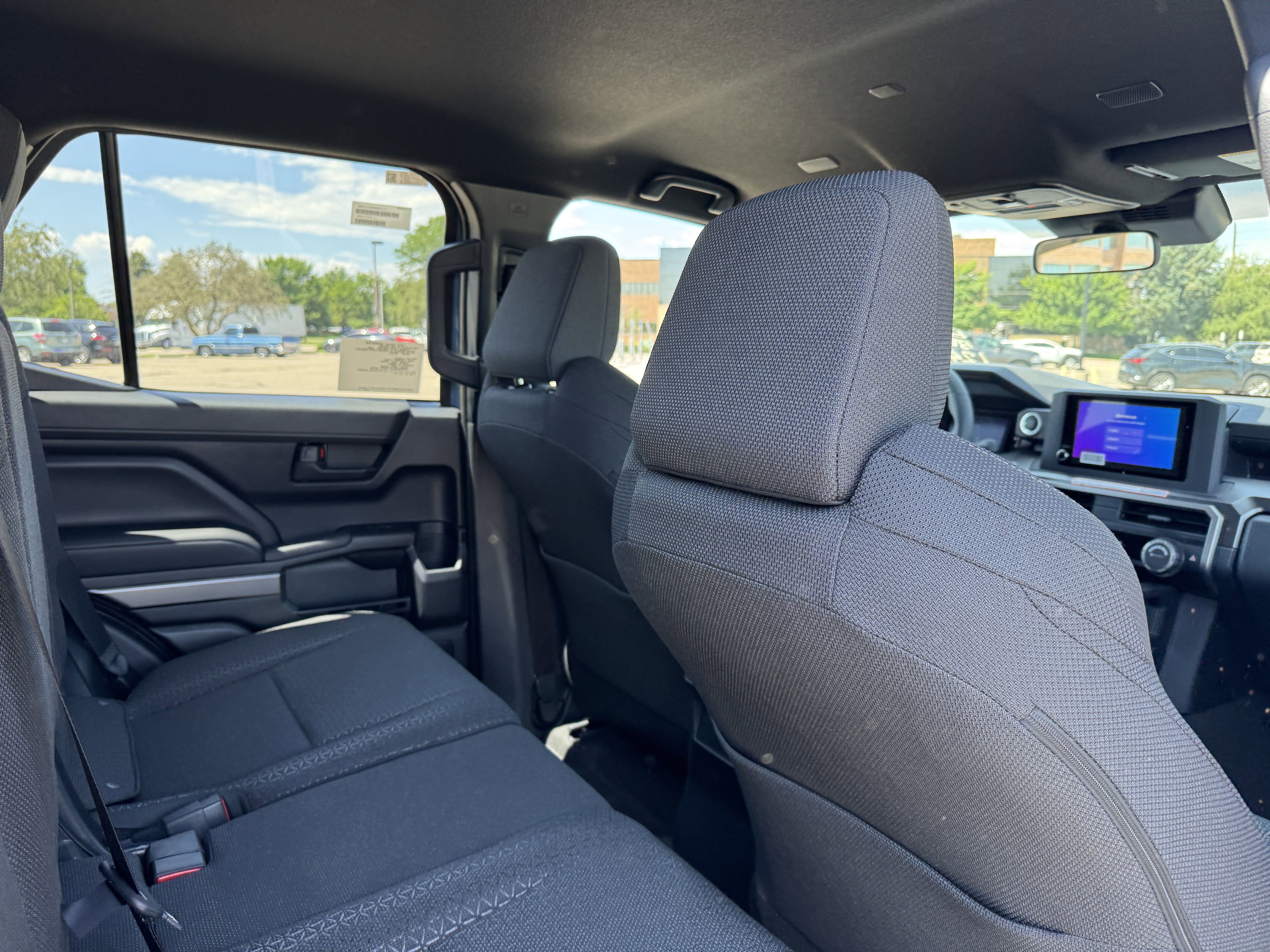 New 2026 Toyota 4Runner SR5 AWD/4WD image 24