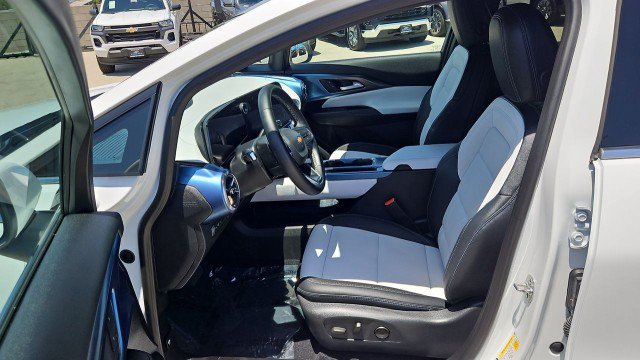 Used 2024 Chevrolet Equinox EV LT FWD image 17
