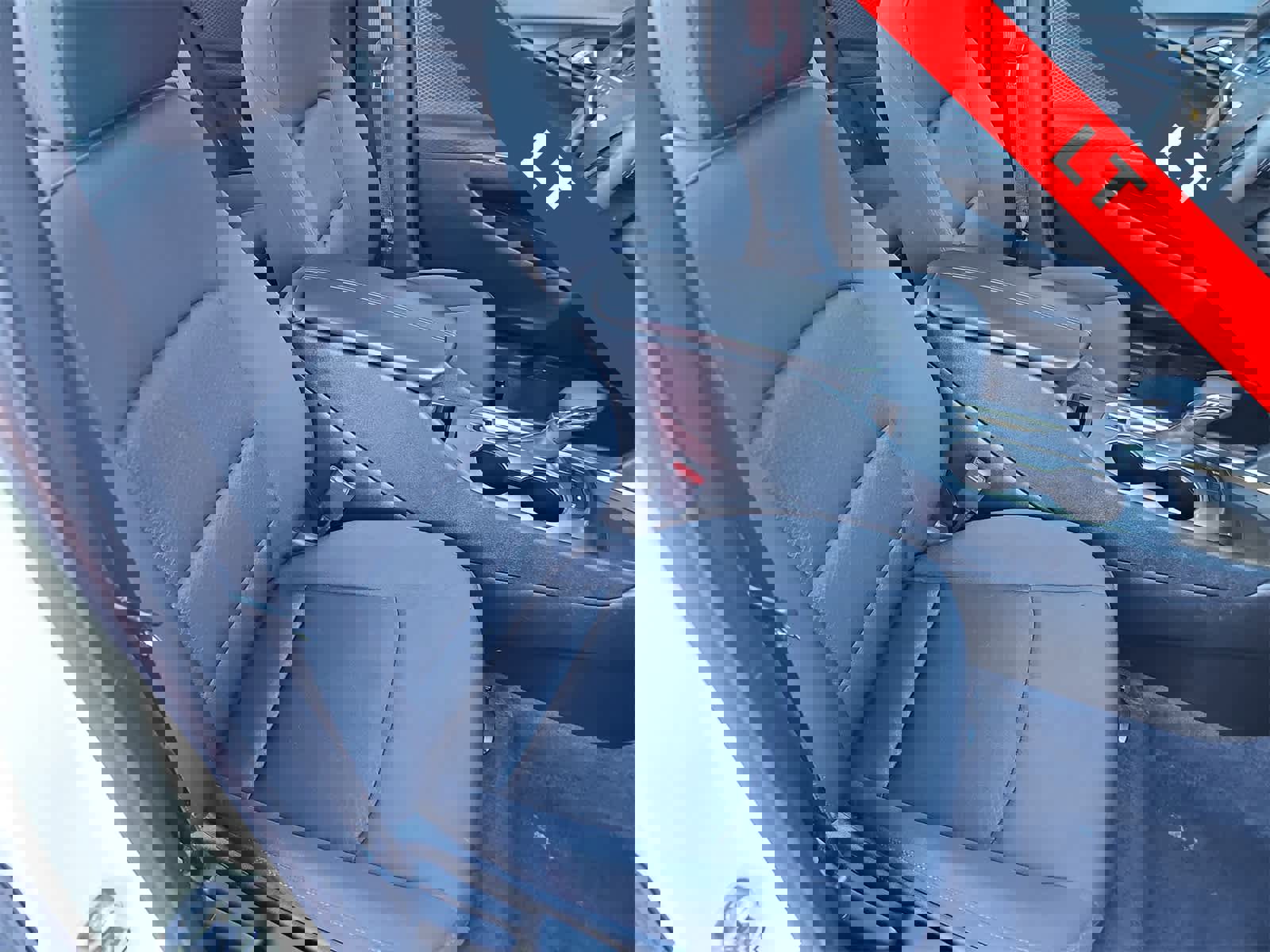 Used 2024 Chevrolet Malibu LT image 18