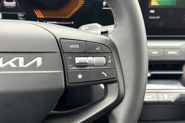 New 2026 Kia K4 EX FWD image 28