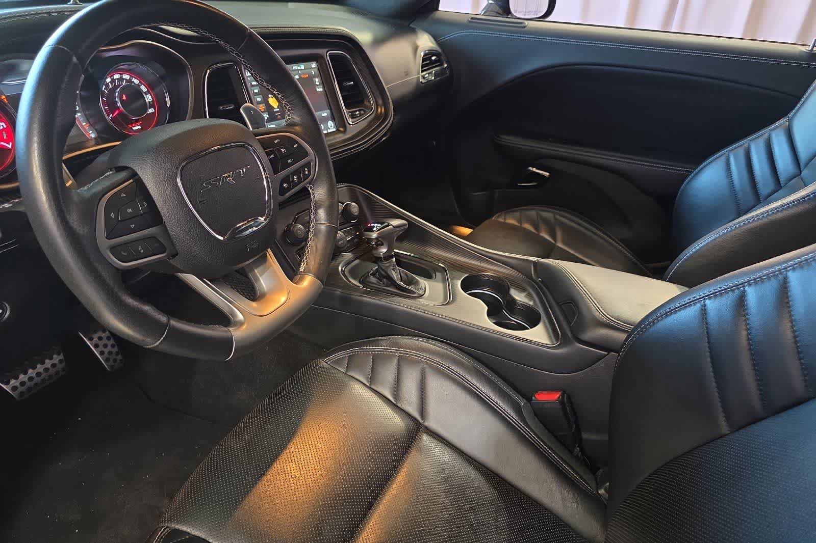 Used 2021 Dodge Challenger SRT Hellcat RWD image 14