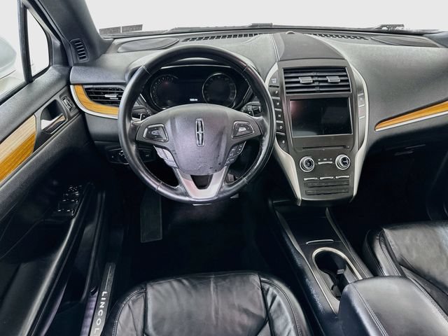 Used 2018 Lincoln MKC Select w/ Select Plus Package AWD/4WD image 26