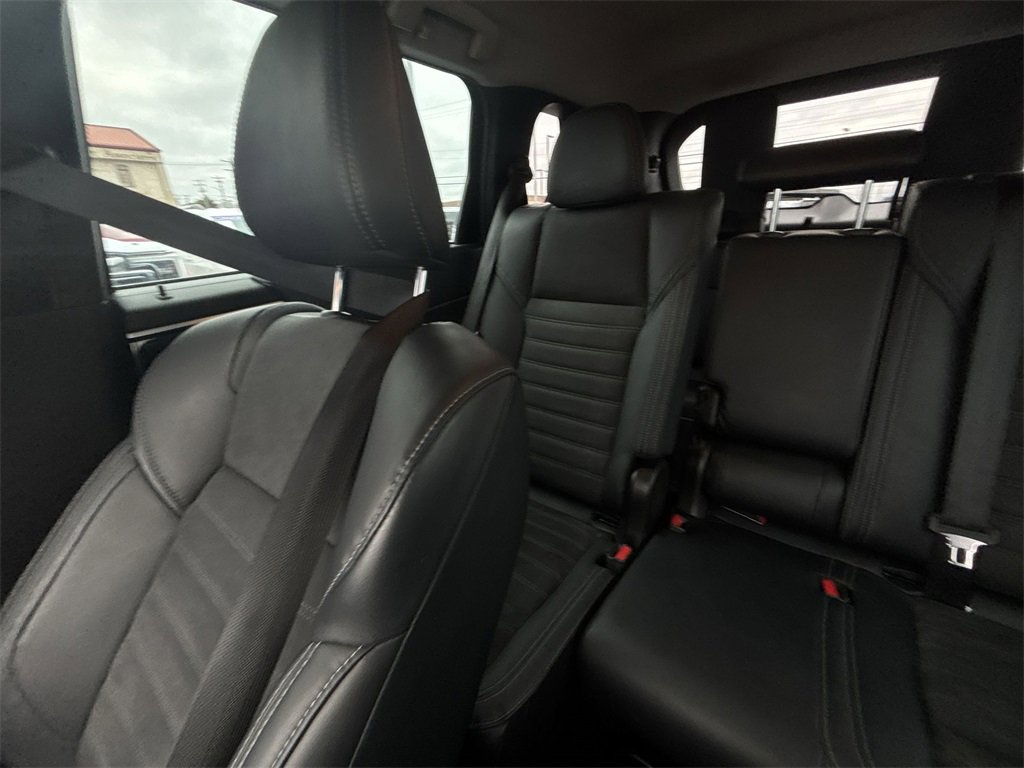 Used 2023 Mitsubishi Outlander SE image 12