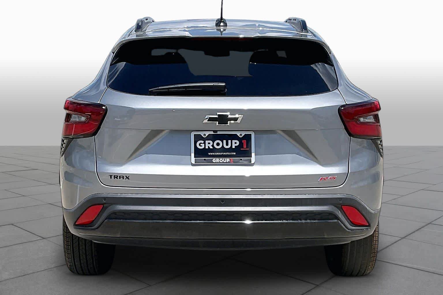 New 2026 Chevrolet Trax RS w/ Driver Confidence Package FWD image 5