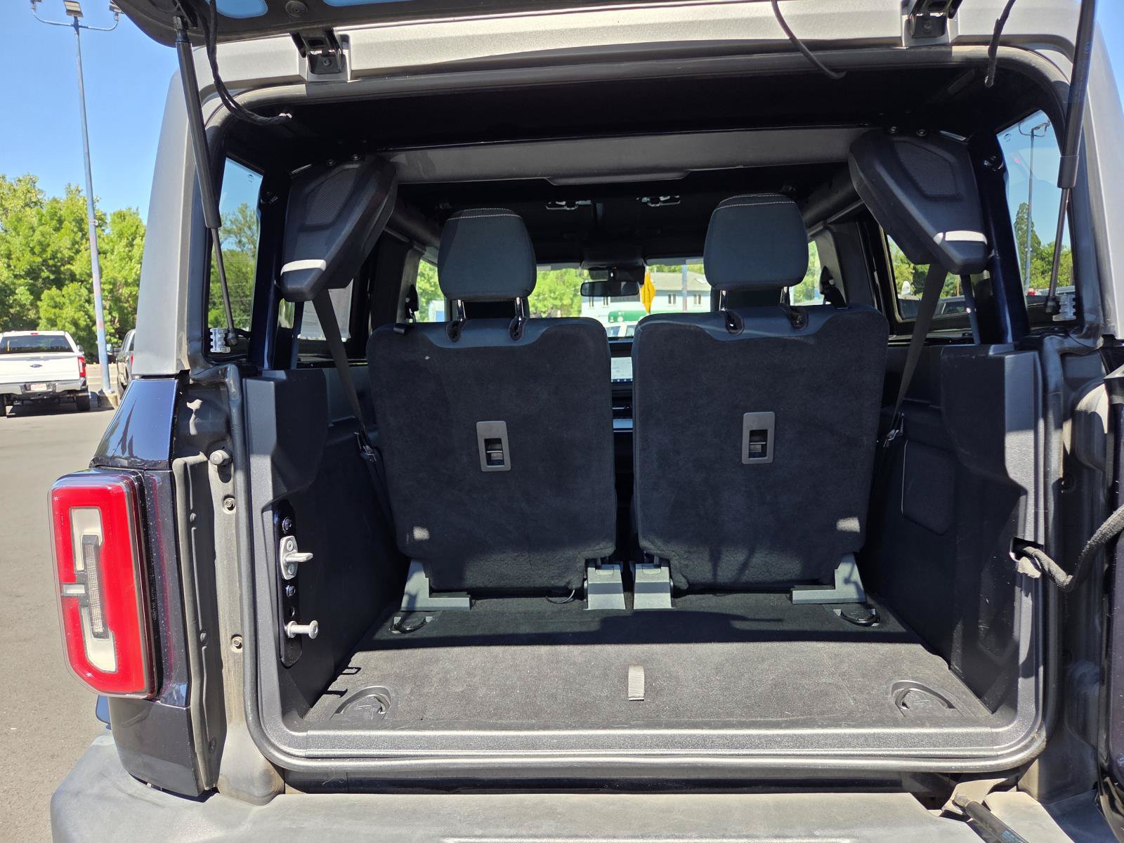 Used 2021 Ford Bronco Outer Banks AWD/4WD image 17