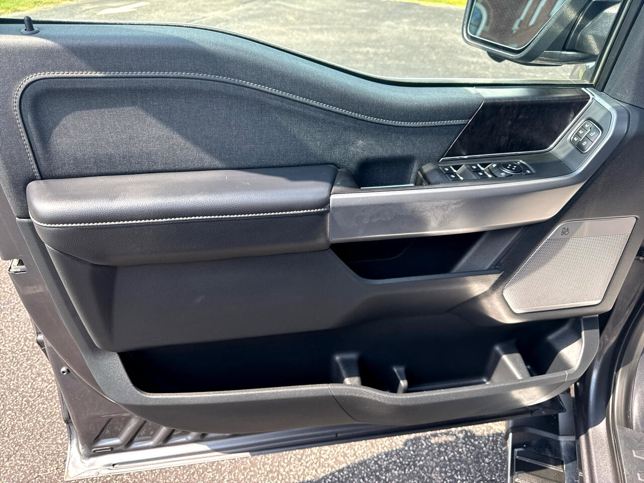 Used 2021 Ford F150 Lariat image 21