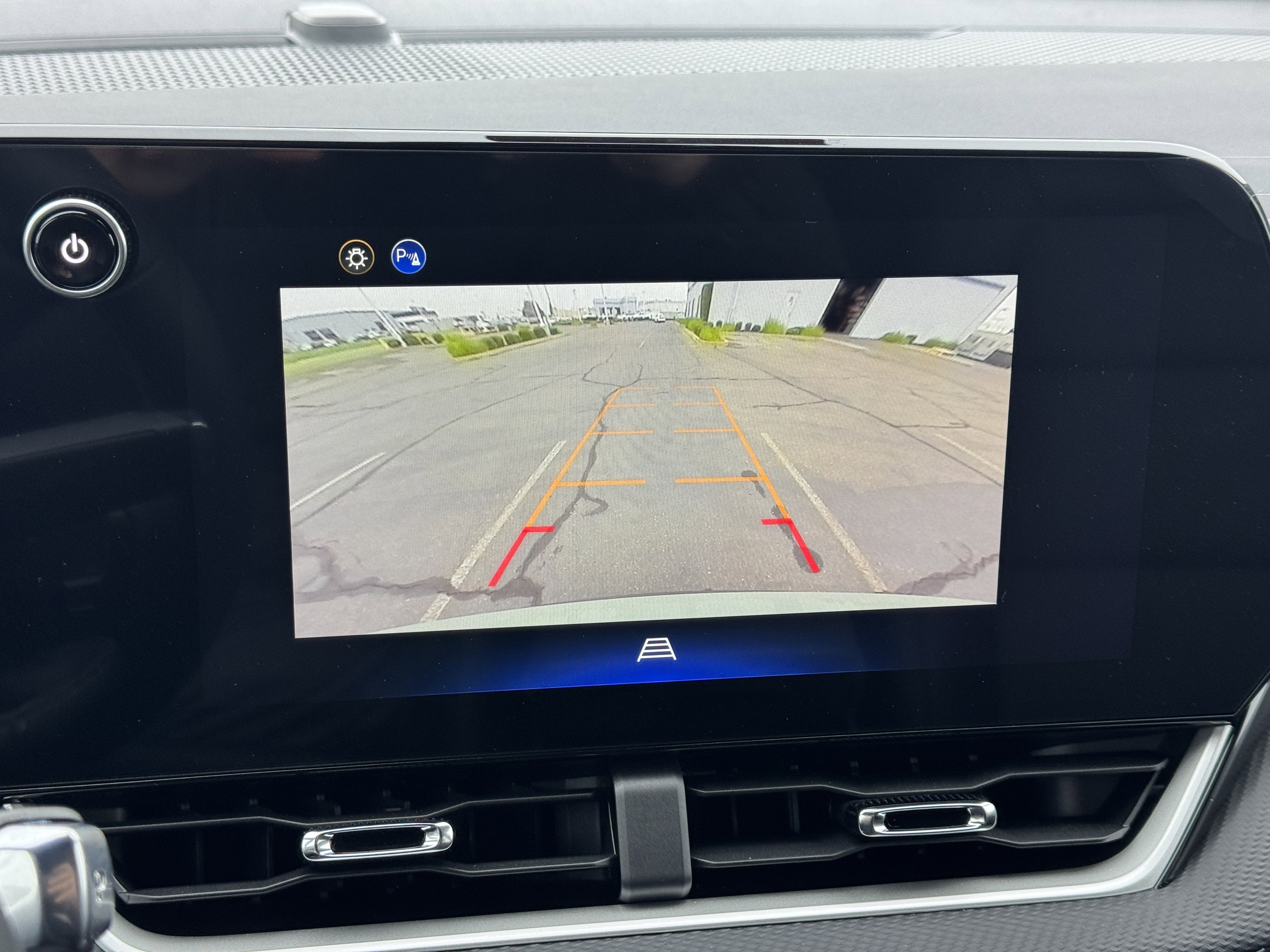 New 2026 Chevrolet Equinox LT w/ Convenience Package II image 21