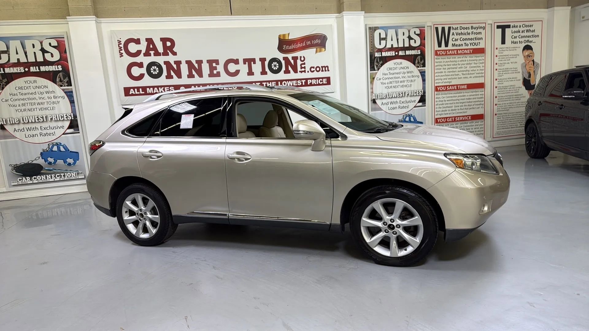 Used 2011 Lexus RX 350 2WD w/ Premium Pkg image 3
