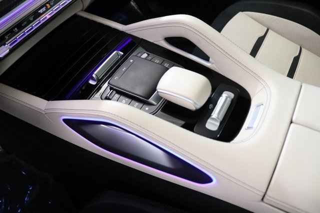 Used 2024 Mercedes-Benz GLS 63 AMG 4MATIC image 31