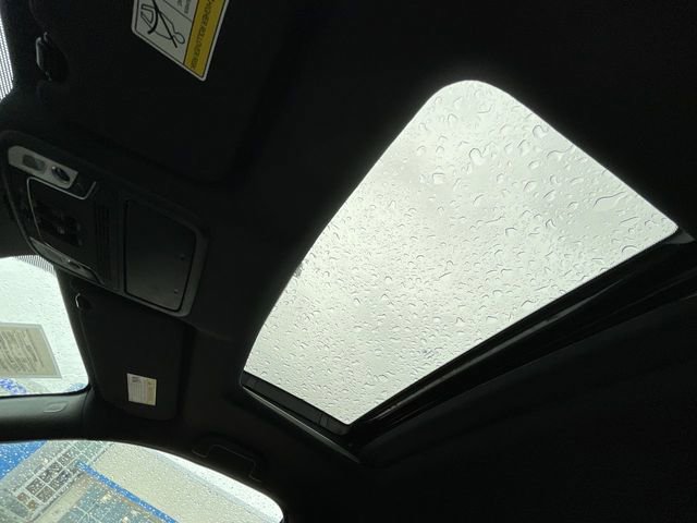 Used 2025 Honda Ridgeline Black Edition image 16