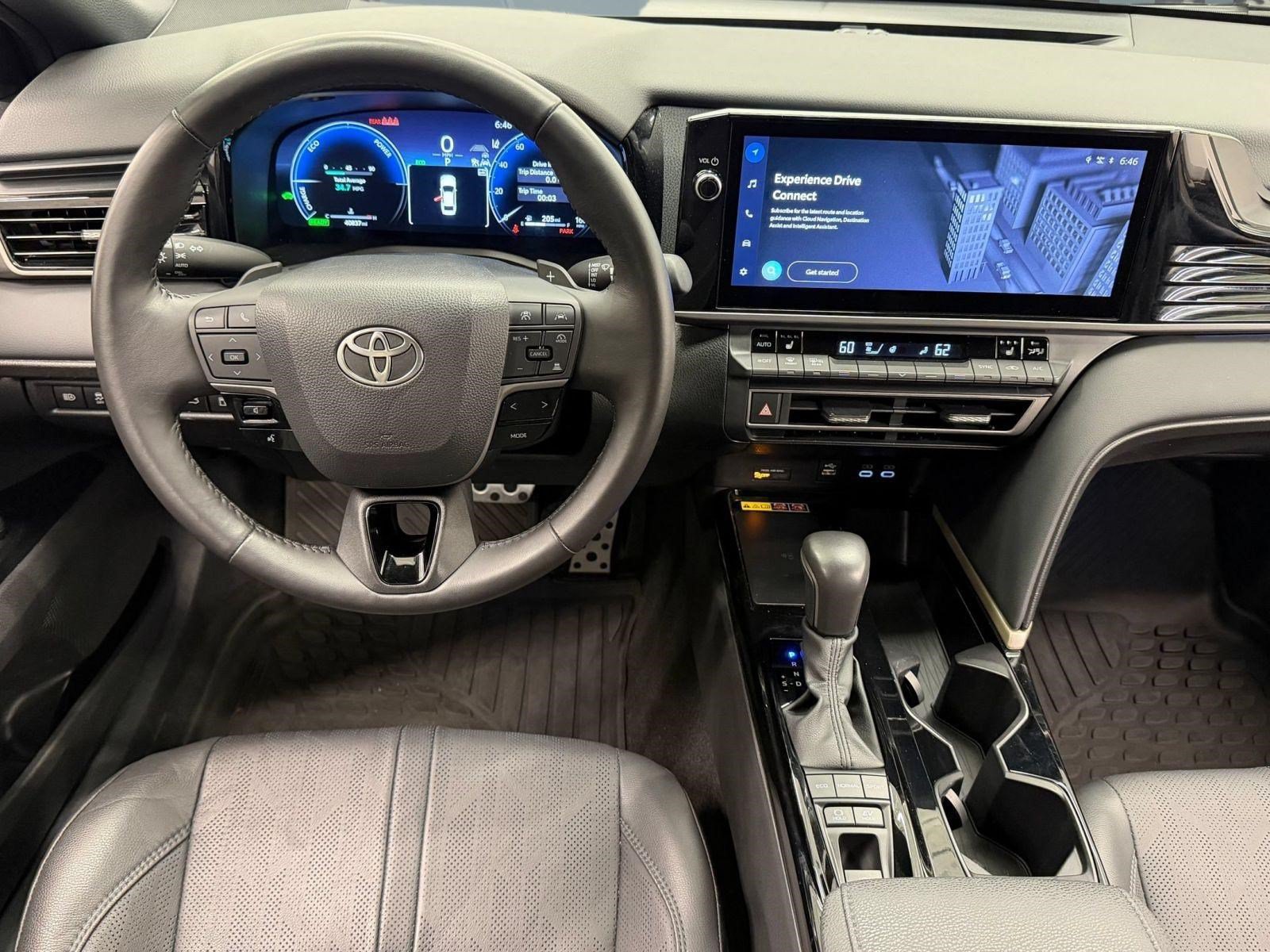 Used 2025 Toyota Camry XSE FWD image 23