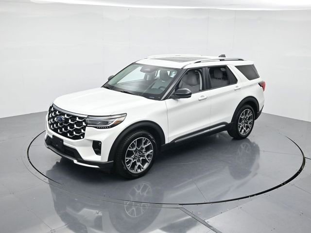 Certified 2025 Ford Explorer Platinum w/ Ultimate Package image 41