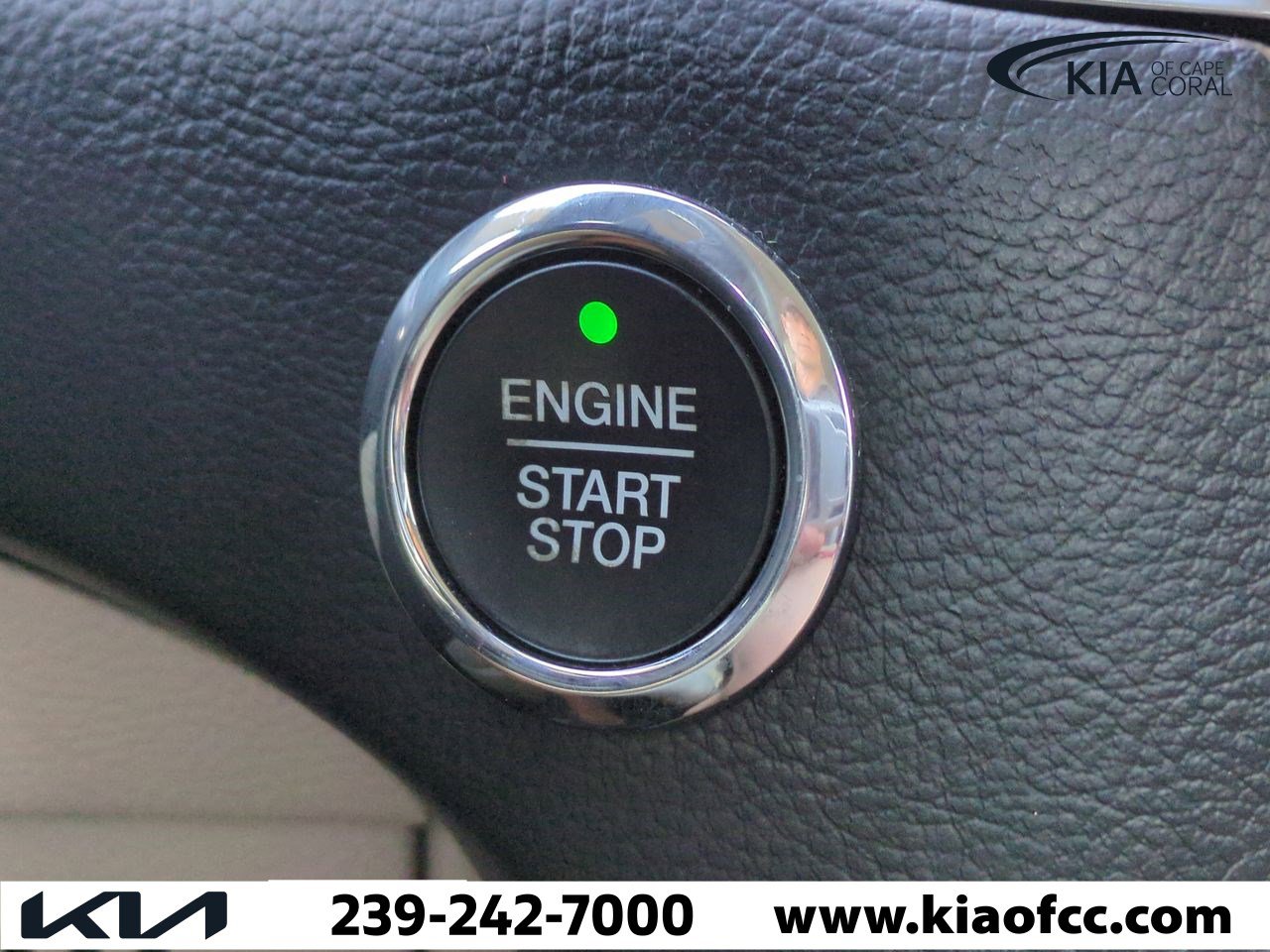 Used 2018 Ford Edge Titanium w/ Equipment Group 301A image 32