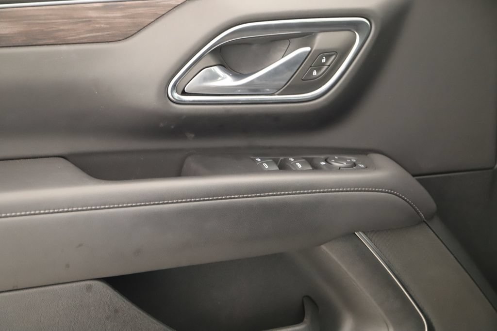 Used 2024 Chevrolet Suburban LS AWD/4WD image 23