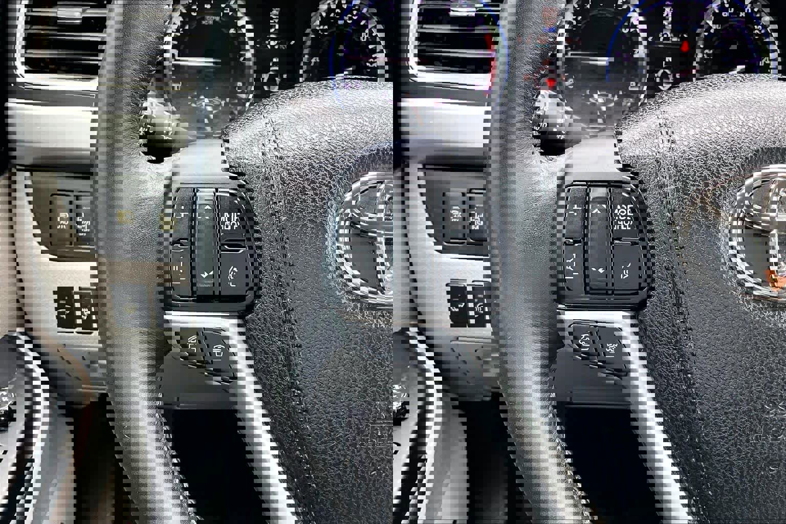 Used 2015 Toyota Highlander Limited Platinum FWD image 22