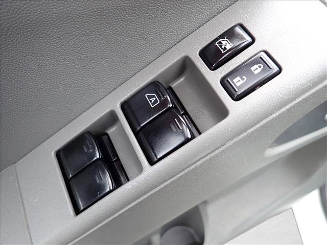 Used 2019 Nissan Frontier SV image 12