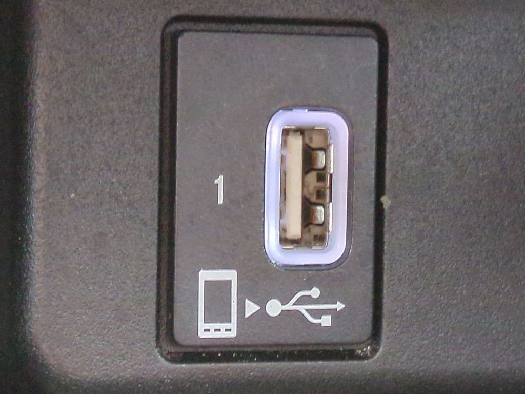 Used 2018 Honda Accord Touring image 23