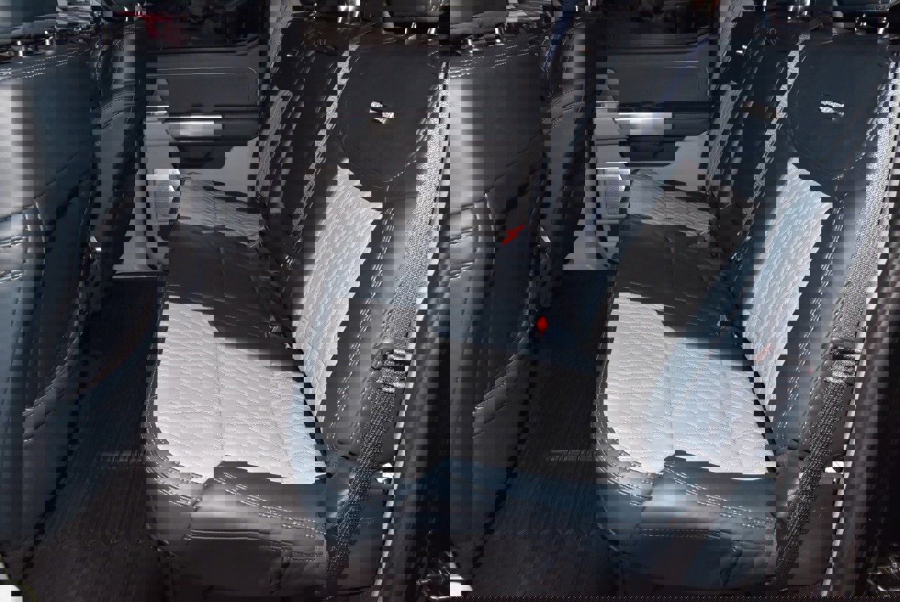 Used 2024 Ford F350 Limited image 14