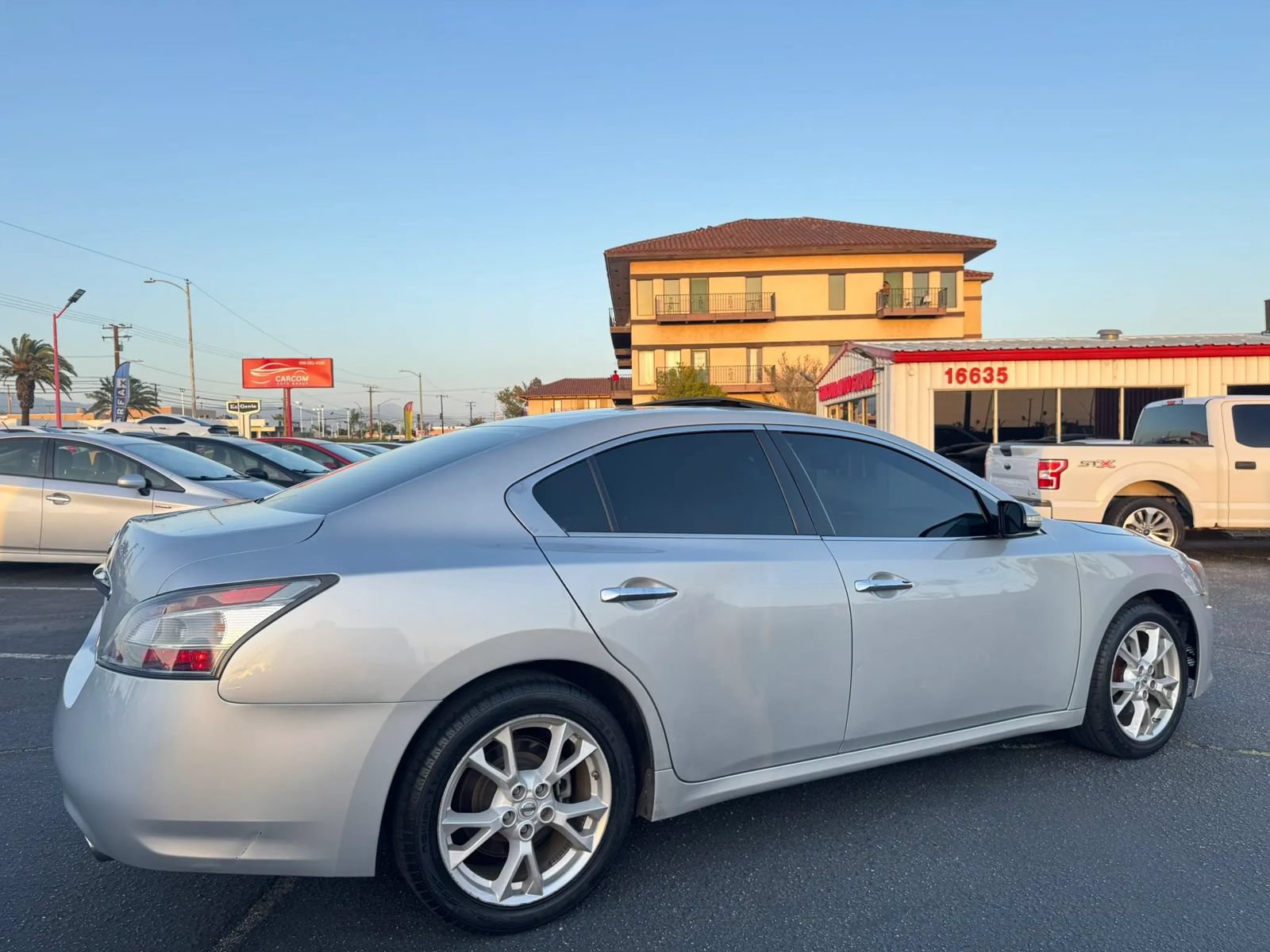 Used 2013 Nissan Maxima 3.5 SV FWD image 9