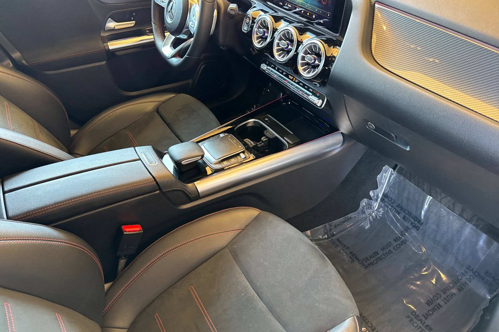 Used 2022 Mercedes-Benz GLA 250 4MATIC image 19