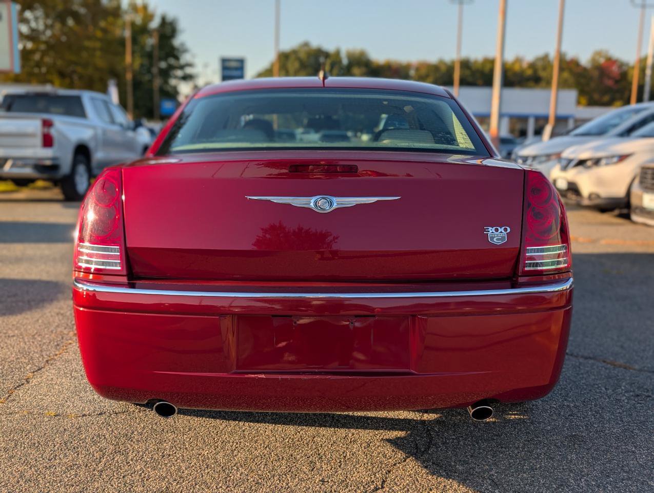 Used 2008 Chrysler 300 C RWD image 4