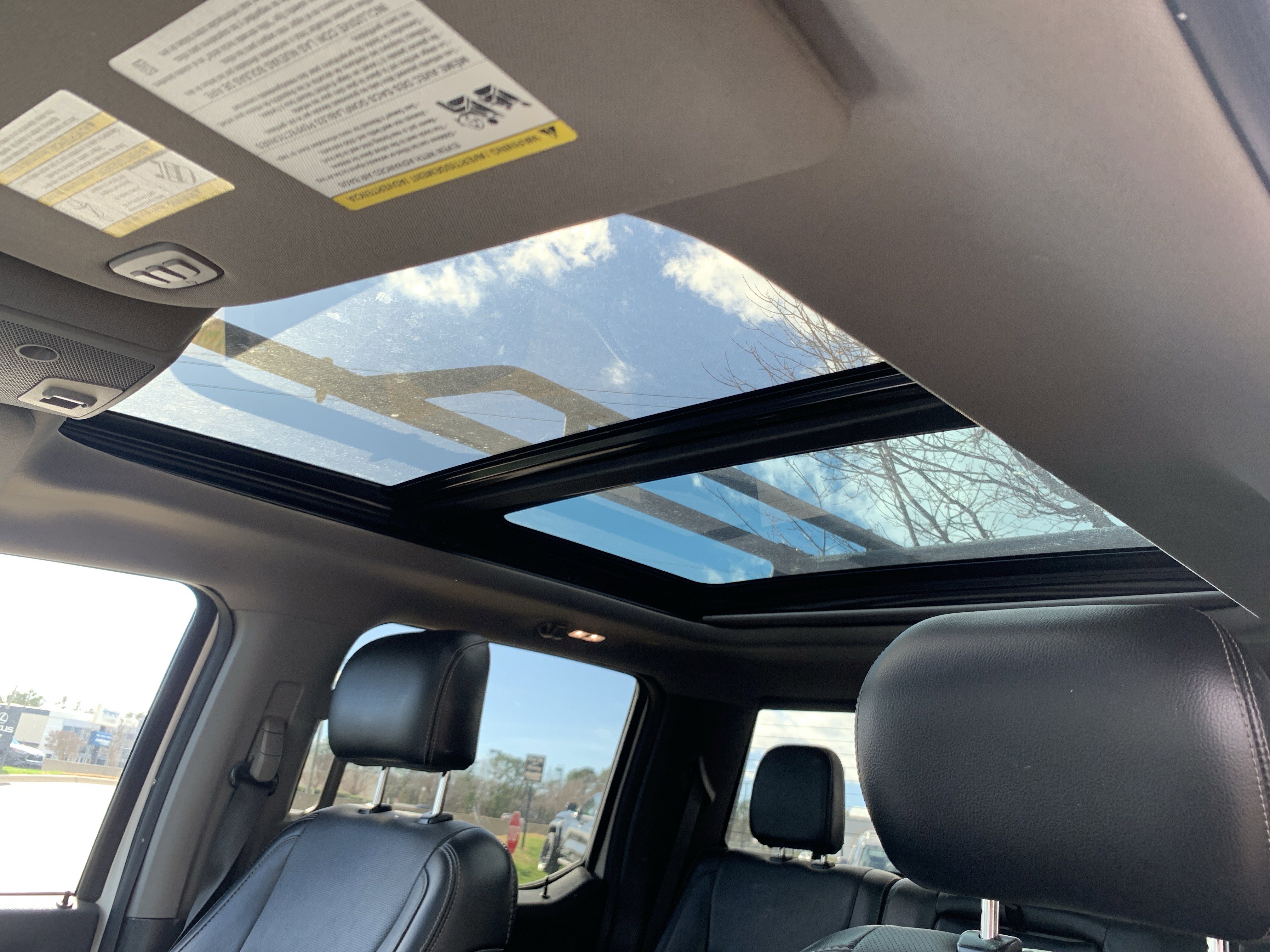 Used 2017 Ford F150 Lariat w/ Equipment Group 502A Luxury image 28