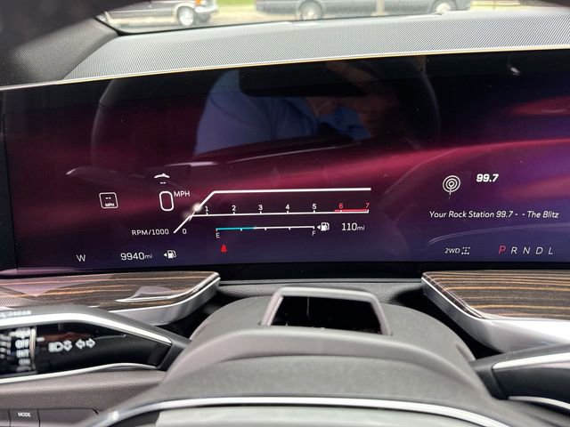 Used 2025 Cadillac Escalade Luxury image 15