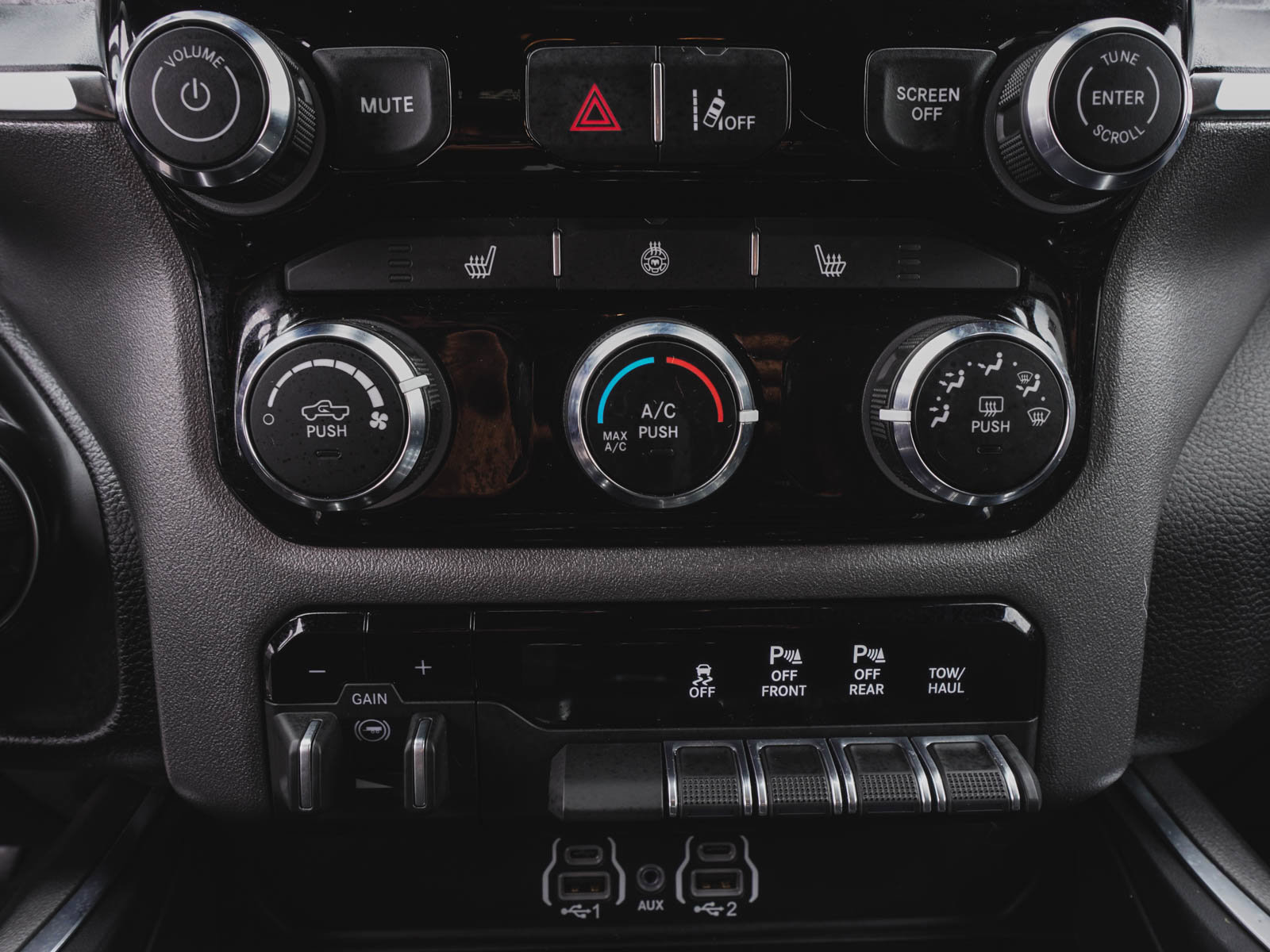 Used 2025 RAM 1500 Big Horn image 19