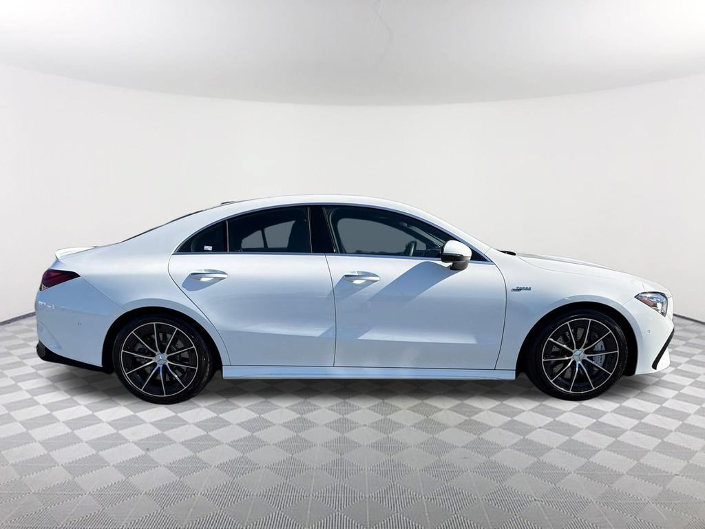 Used 2025 Mercedes-Benz CLA 35 AMG 4MATIC image 4